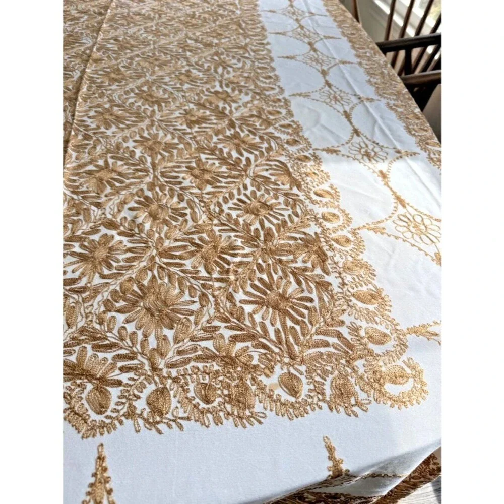 Vtg Handmade AGHABANI Large Tablecloth & 12 Napkins Gold Silk on White 110 x 72”